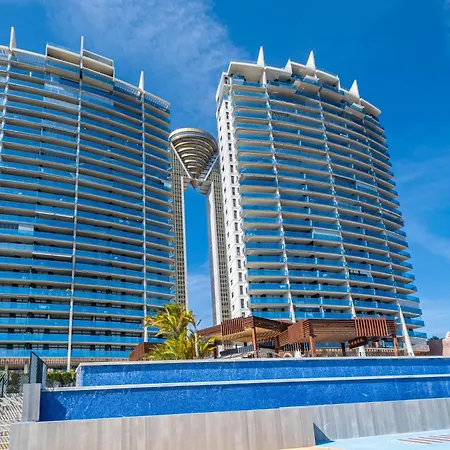 Sunset Drive 4-8 Poniente Beach