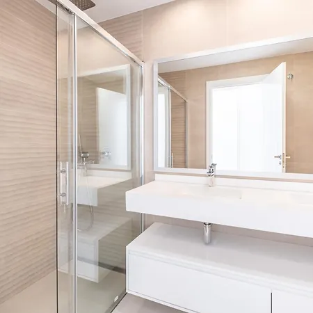 Sunset Drive 4-8 Poniente Beach Apartamento *