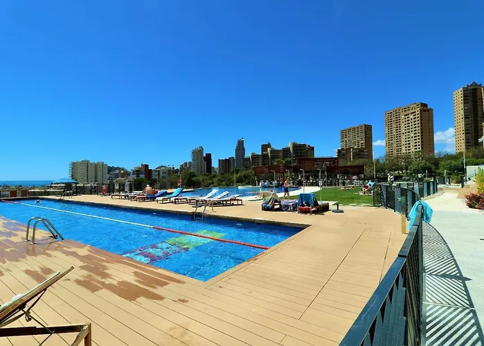 Sunset Drive 4-8 Poniente Beach *