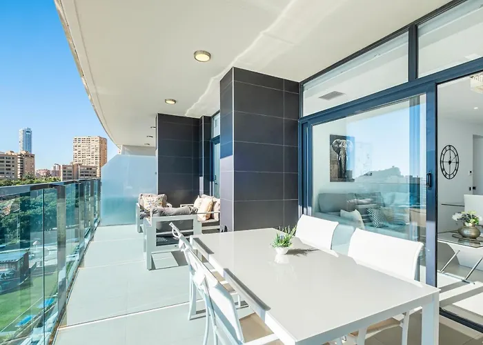 Sunset Drive 4-8 Poniente Beach * Benidorm