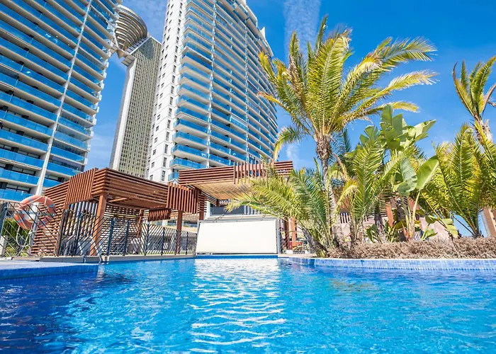 Sunset Drive 4-8 Poniente Beach Apartment *